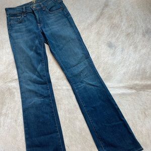 7 for All Mankind flared jeans. Sz 27.